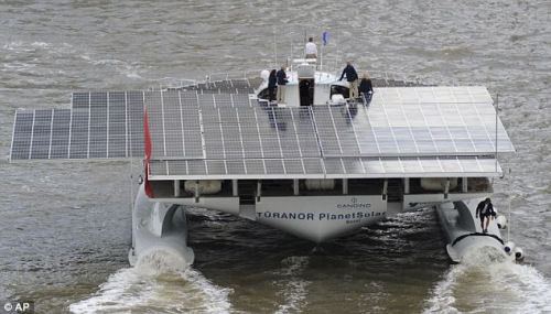世界最大太阳能船启航环游世界宣传可持续能源